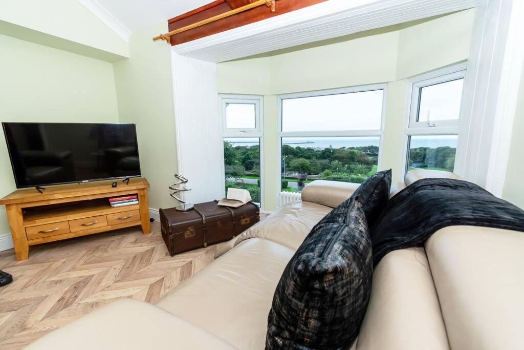 The Seaview - *